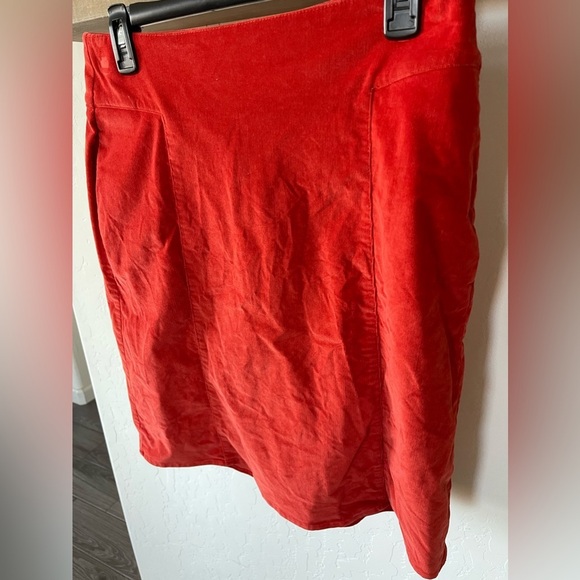 J Jill| Coral Corduroy Skirt with Pockets, Size 4••• - Picture 2 of 10